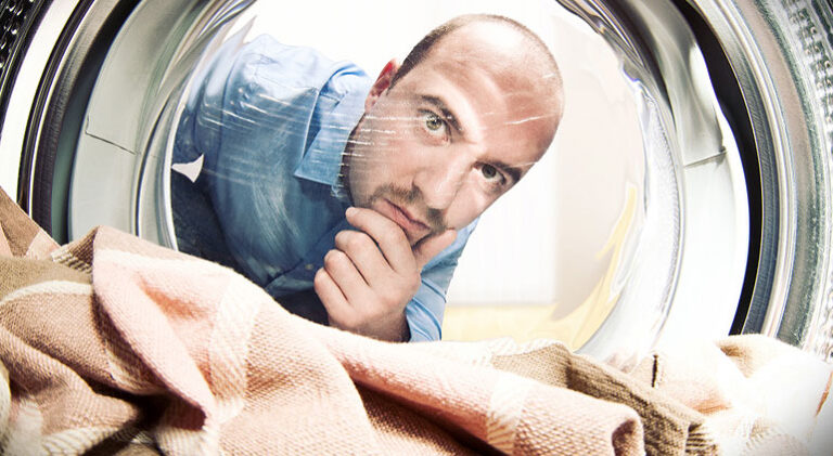 We Wash Clothes with the best Detergent